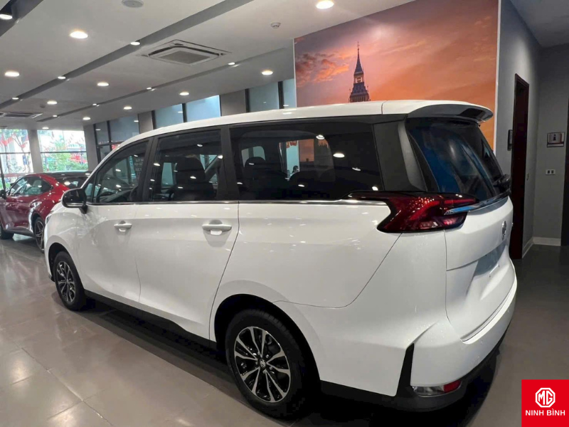 Lương bao nhiêu thì nên mua ô tô? Cách tính thực tế trước khi xuống tiền tại MG Ninh Bình