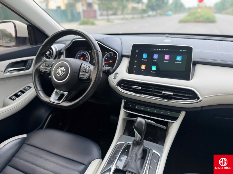 MG HS có đáng mua không? Đánh giá thực tế cho người đang tìm SUV 5 chỗ giá hợp lý