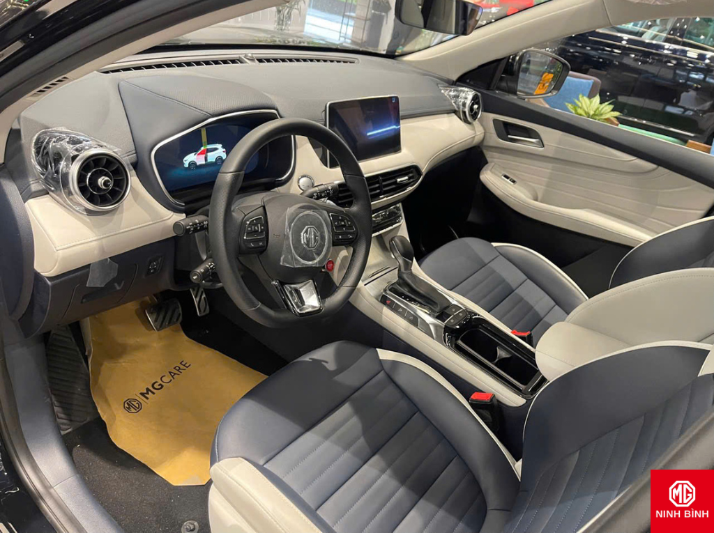 Ưu nhược điểm MG HS Lux sau khi lái thử thực tế